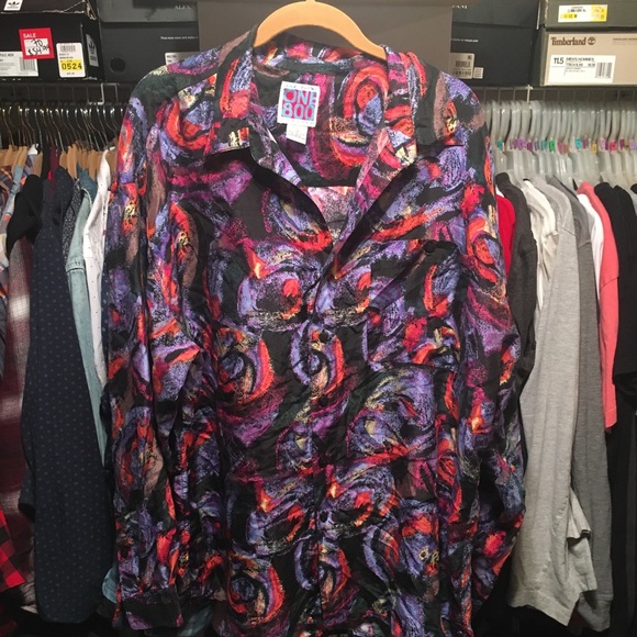 Guess by Marciano Other - Vintage one 800 button up 100% silk